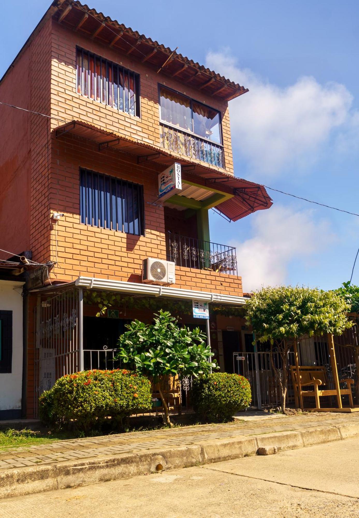 Mi Pueblo Natal Aptos Y Habitaciones Necoclí 外观 照片