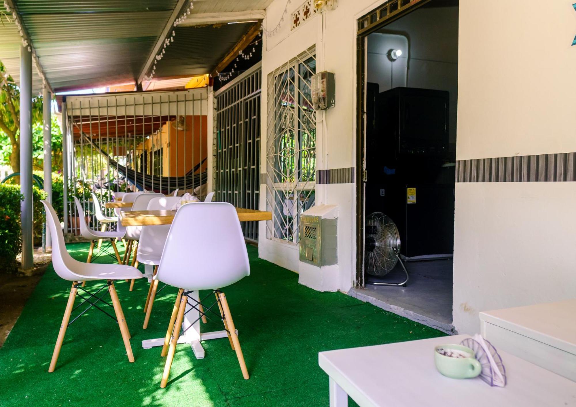 Mi Pueblo Natal Aptos Y Habitaciones Necoclí 外观 照片